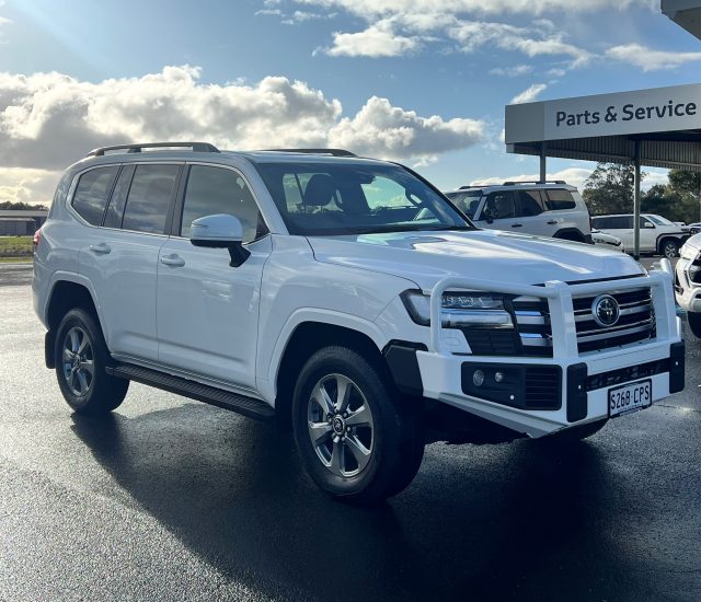 Landcruiser Wagon VX - Image 3