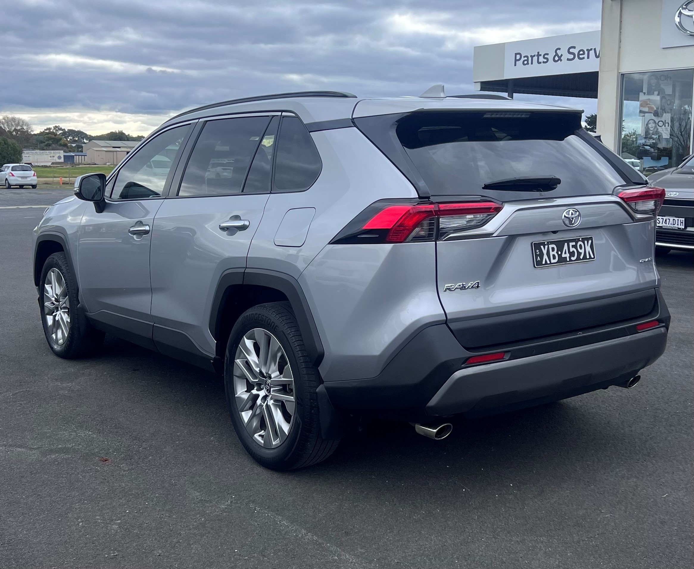 2021 RAV4 Cruiser 2WD - Image 7