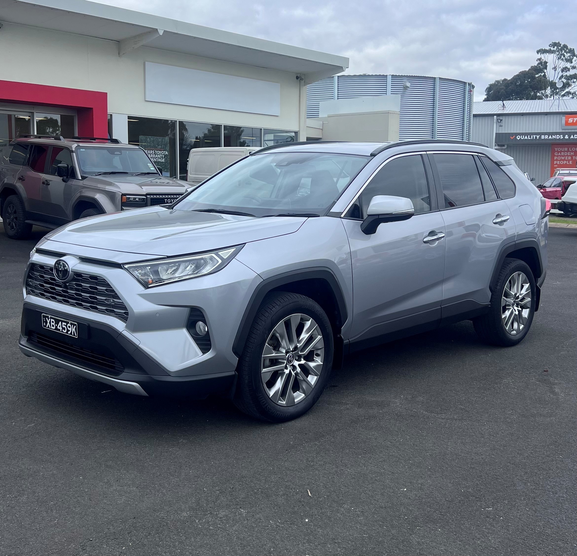 2021 RAV4 Cruiser 2WD - Image 9