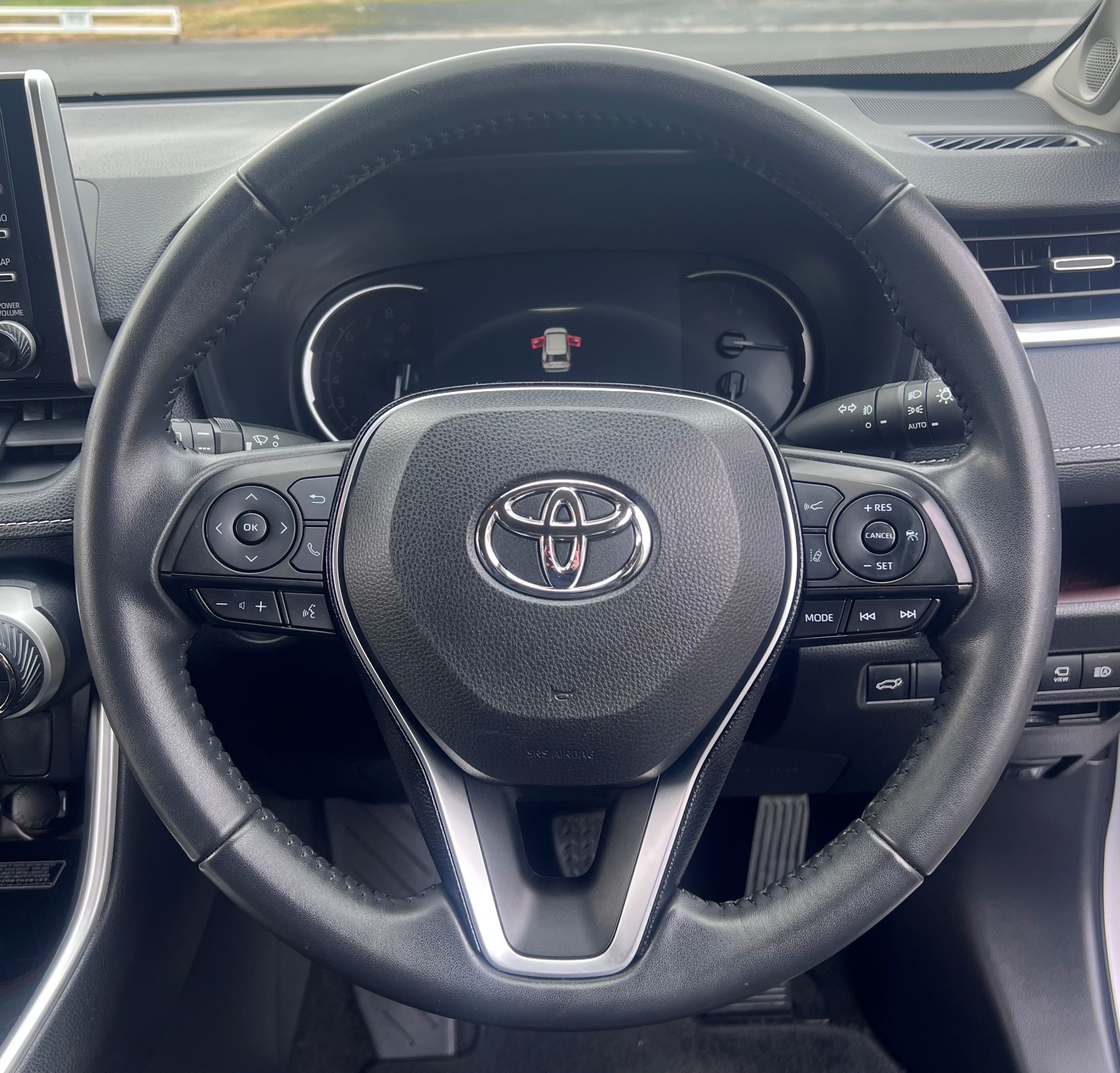 2021 RAV4 Cruiser 2WD - Image 12