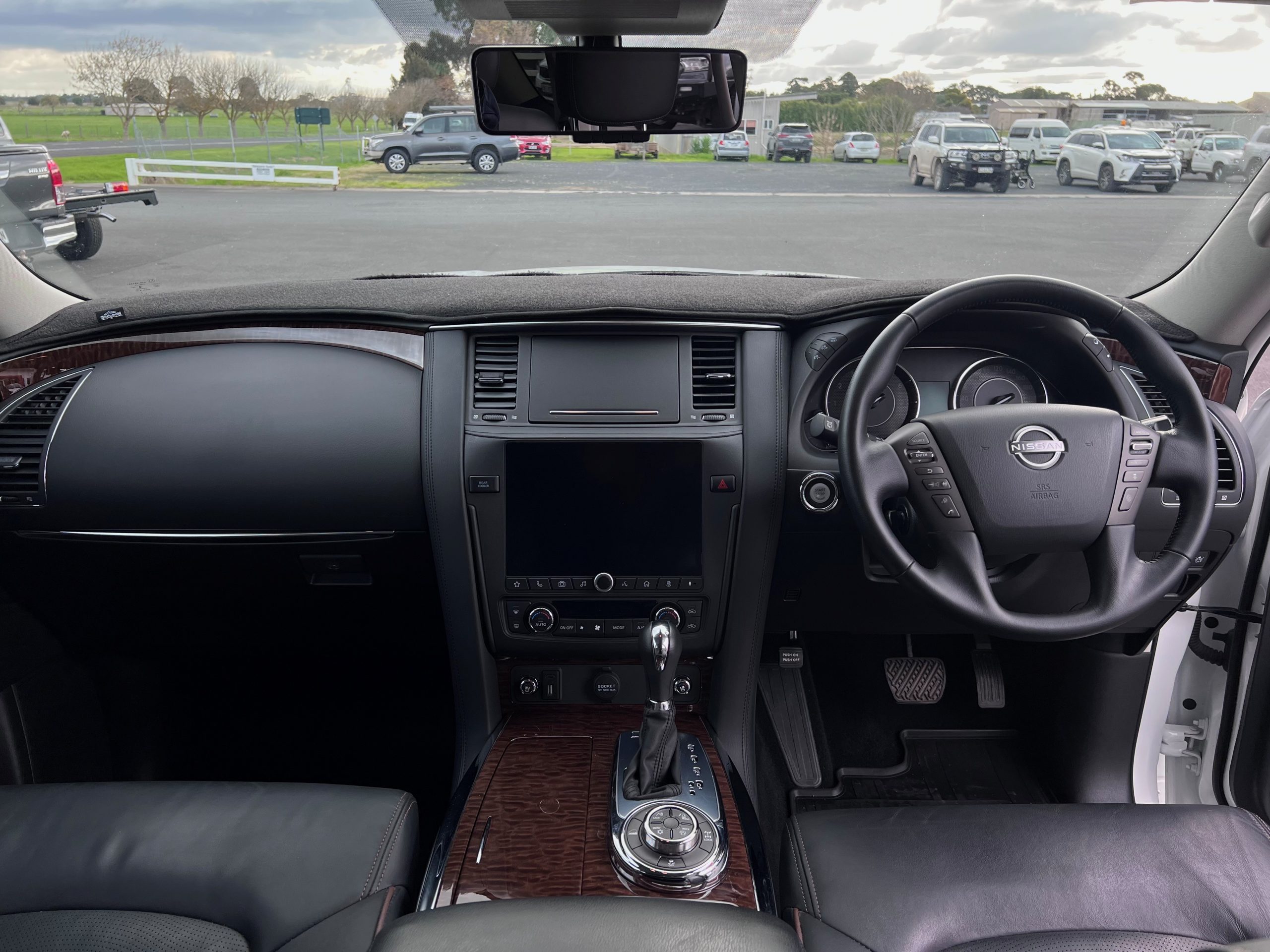 2024 NISSAN PATROL Ti-L - Image 16