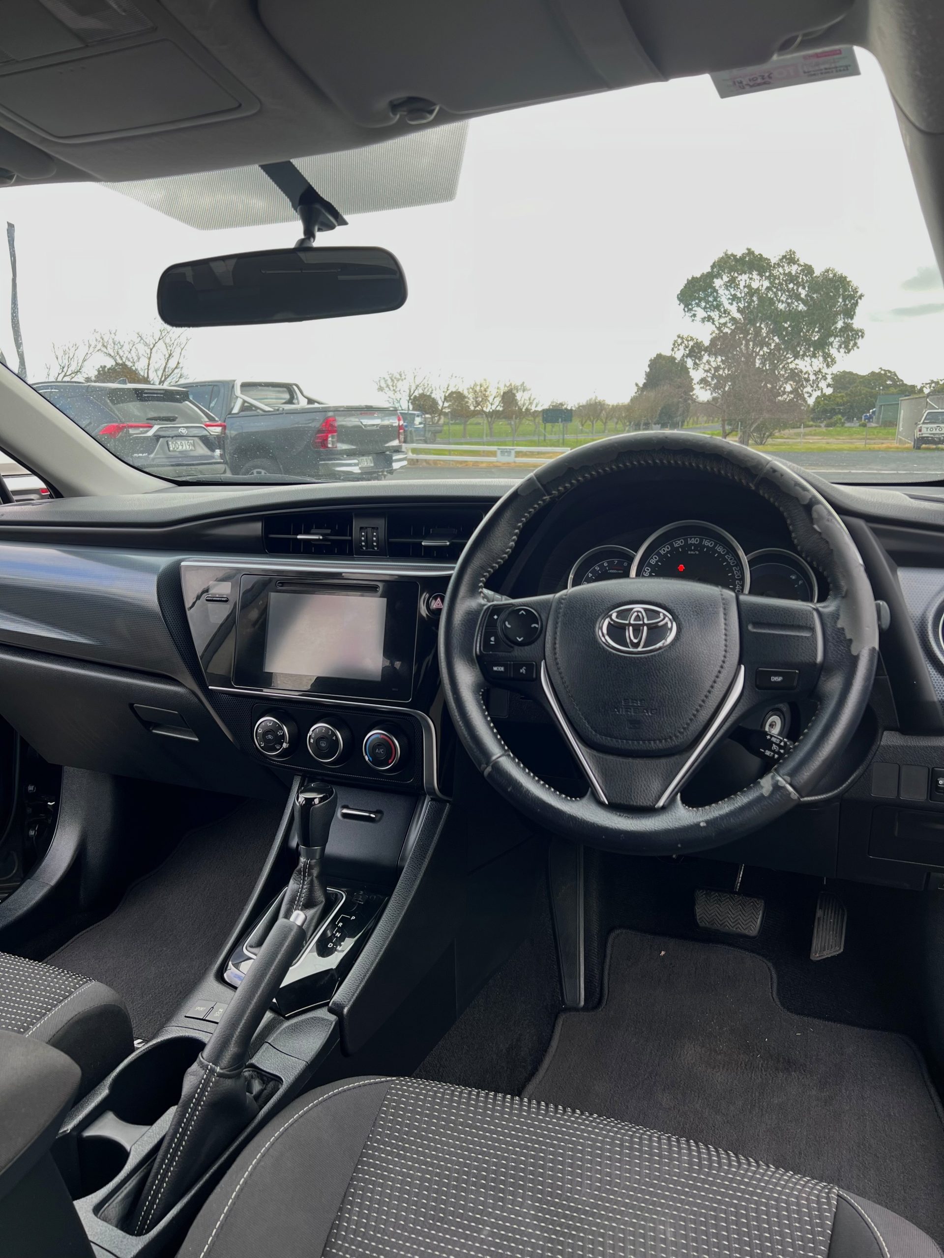 2017 Corolla Ascent Sport - Image 9