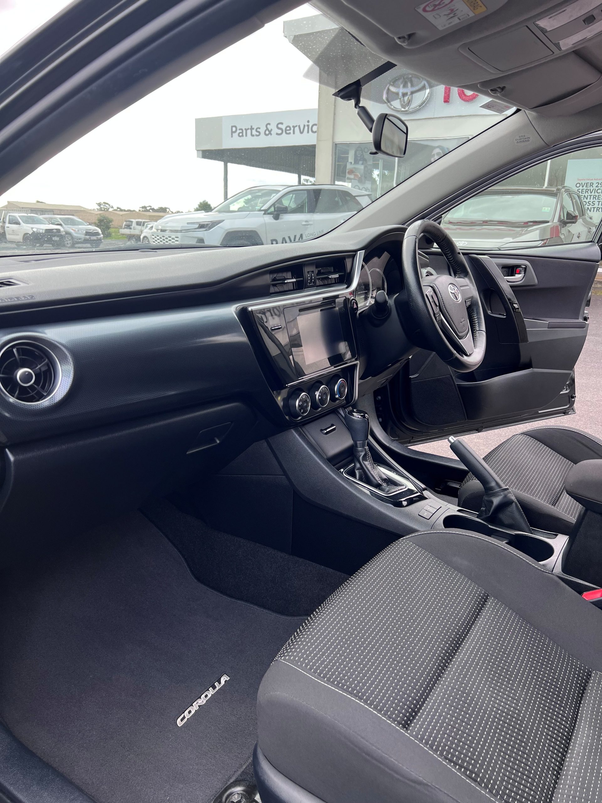 2017 Corolla Ascent Sport - Image 10