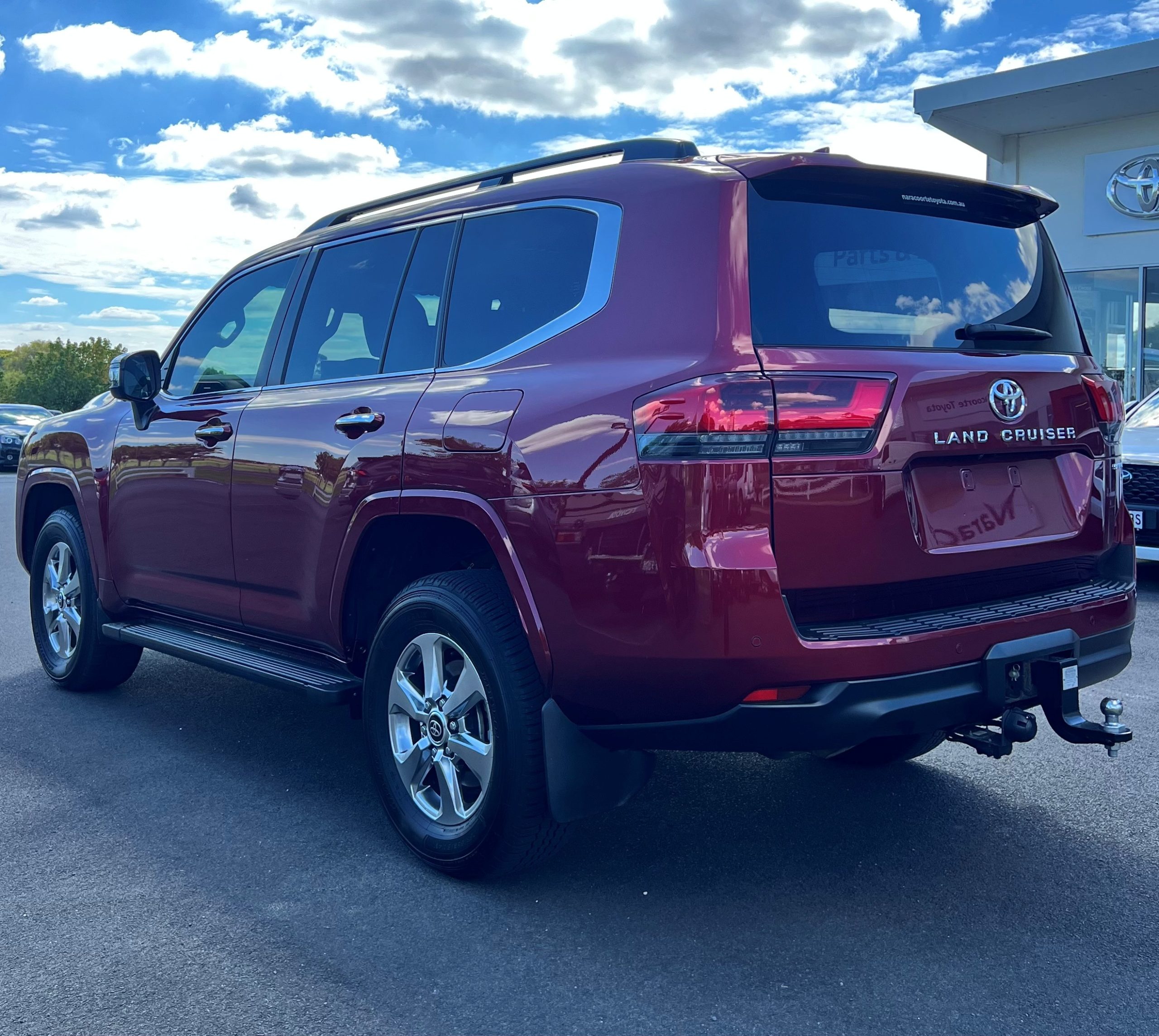 2023 LandCruiser 300 Series Sahara - Image 5