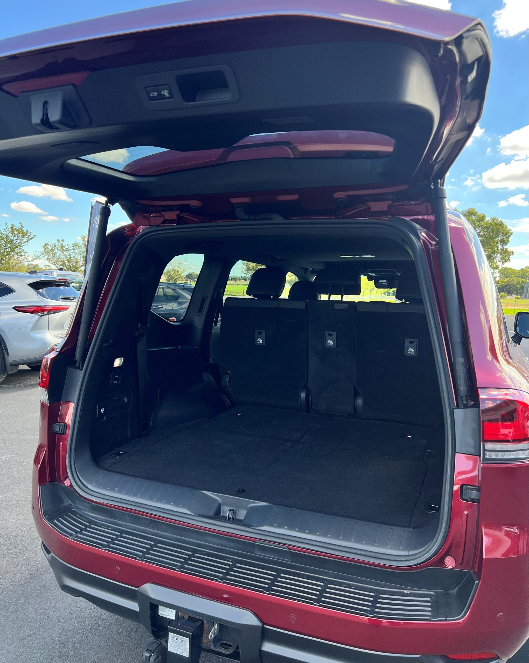 2023 LandCruiser 300 Series Sahara - Image 7