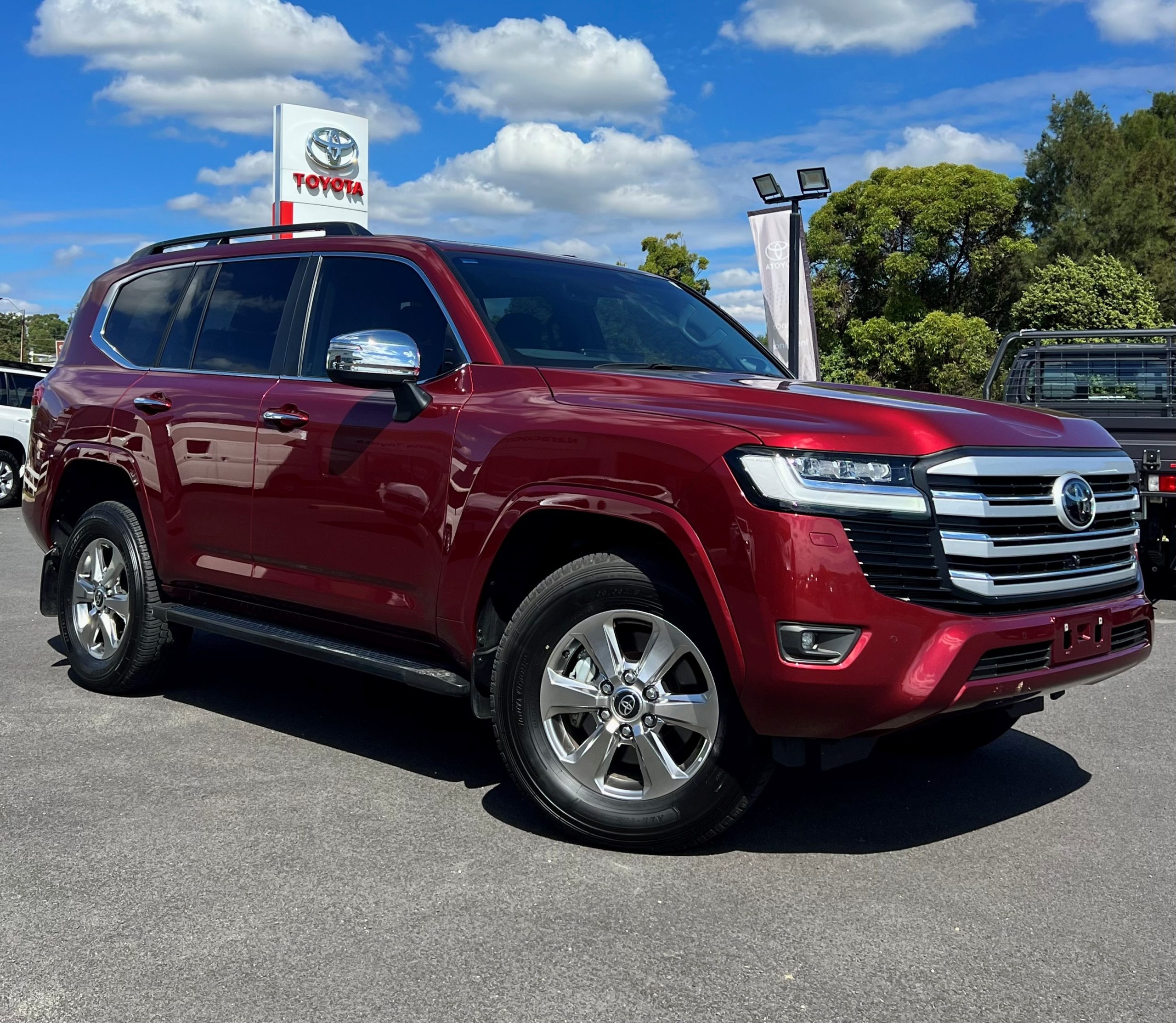 2023 LandCruiser 300 Series Sahara