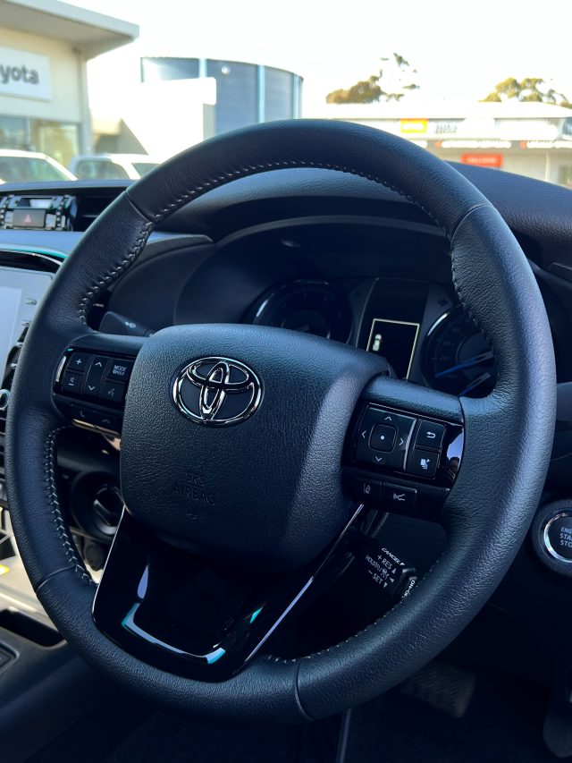 2024 Hilux Rogue 48V - Image 11