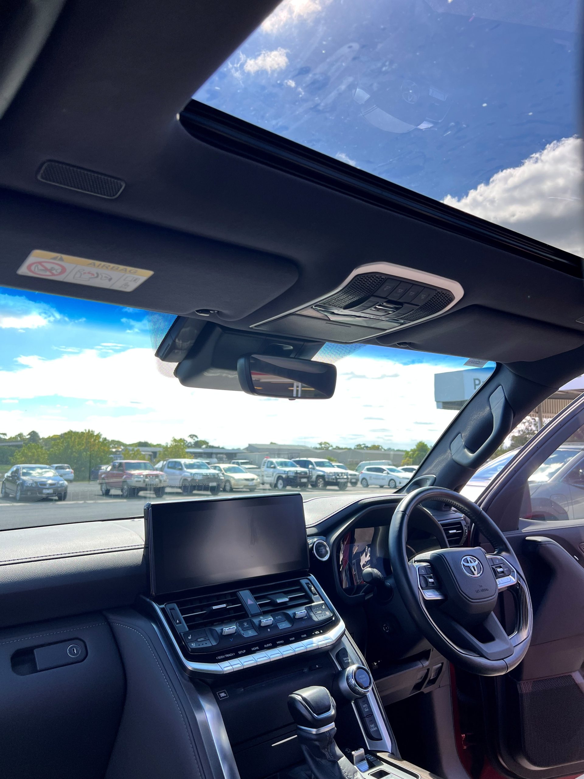 2023 LandCruiser 300 Series Sahara - Image 14