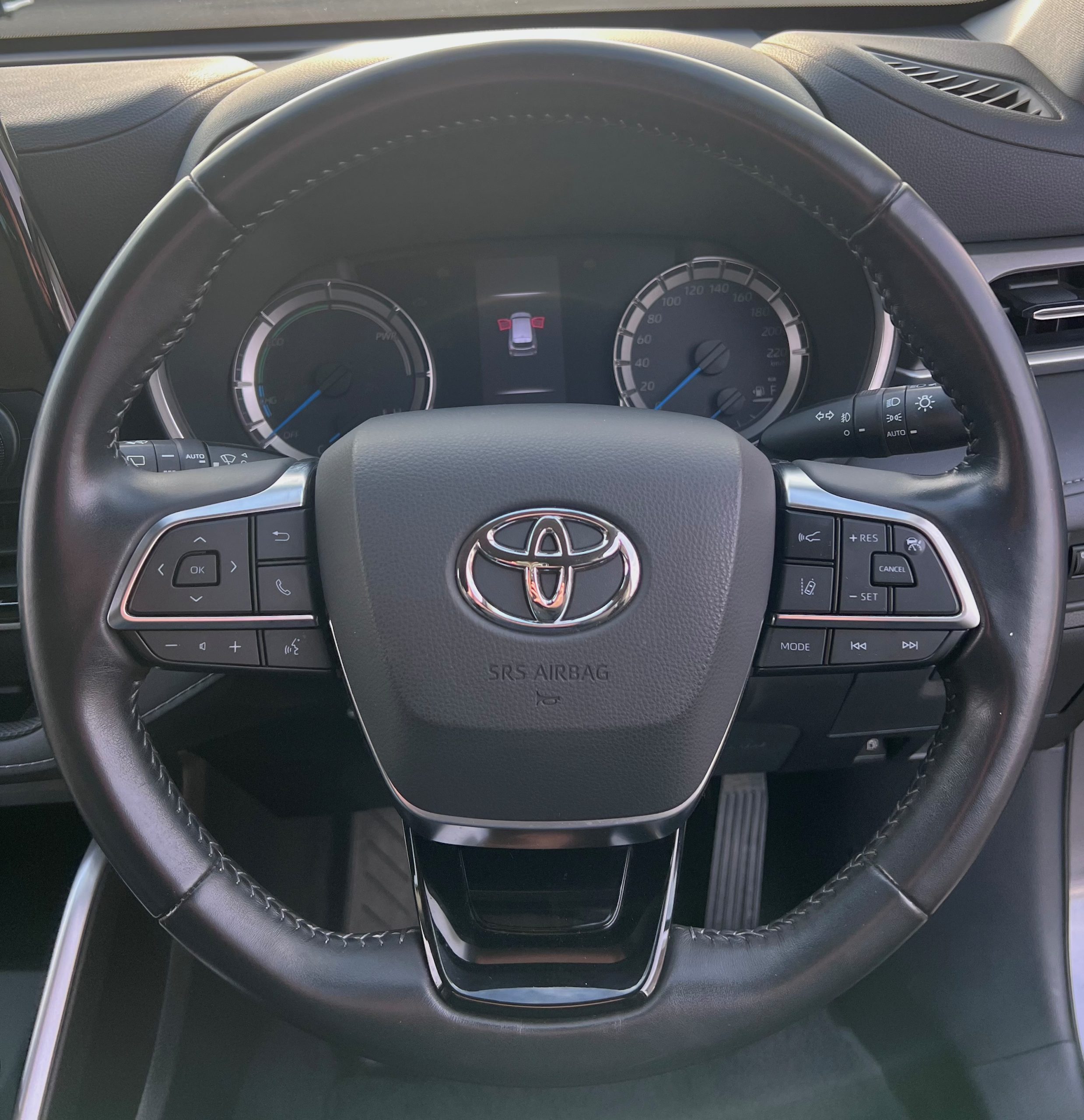 2021 Kluger Hybrid GX AWD - Image 17