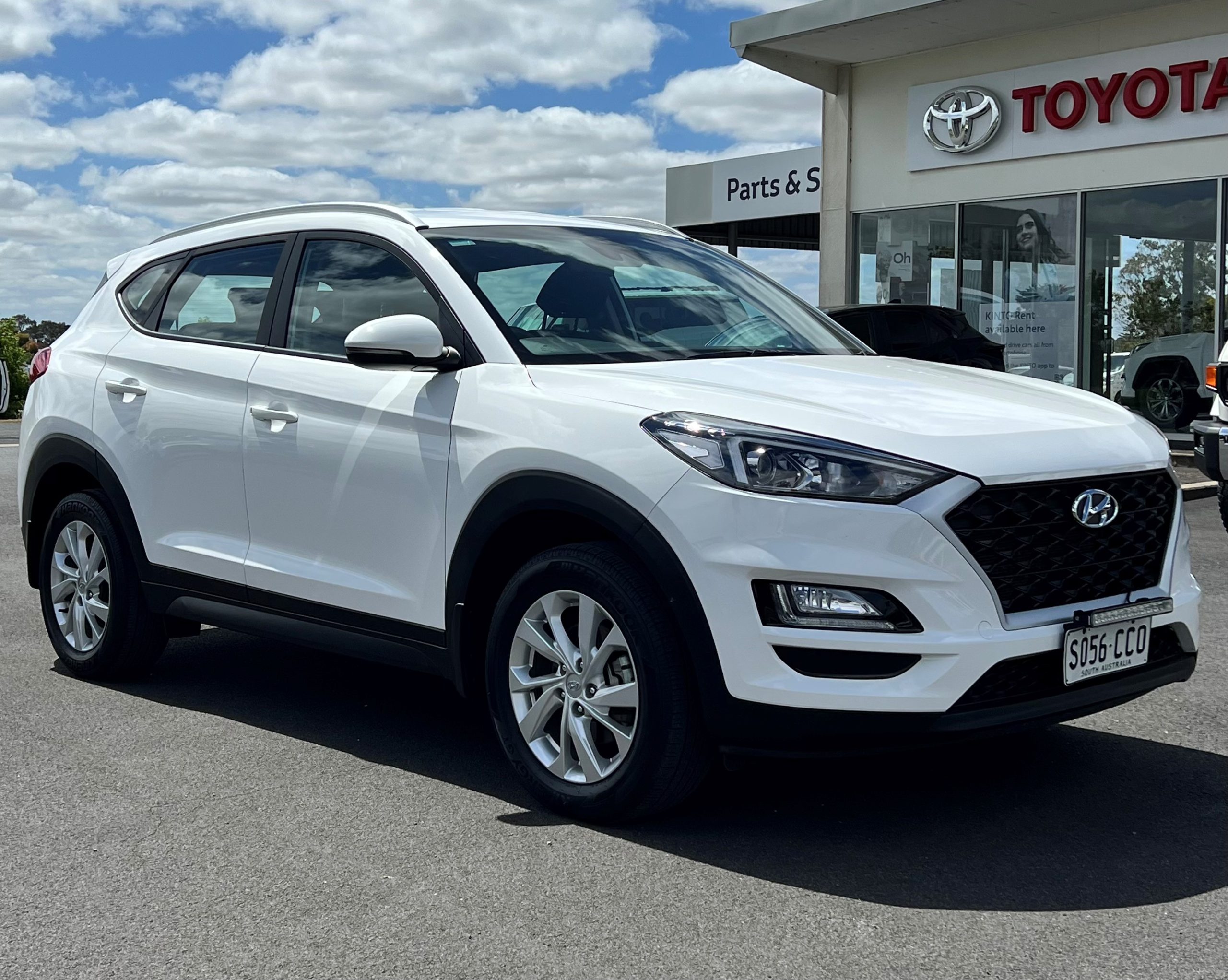 2019 Hyundai Tucson Active - Image 3