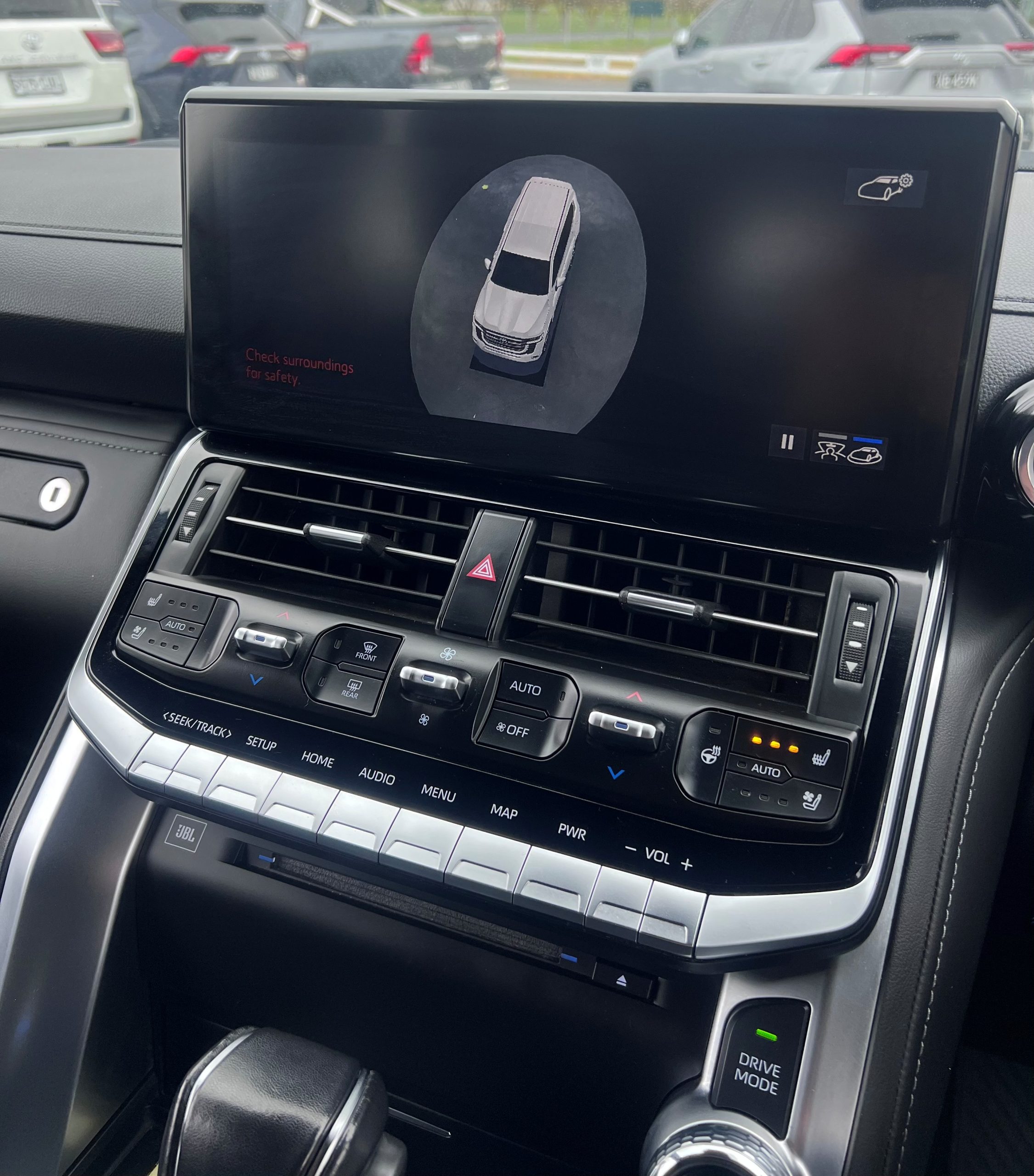 2022 Landcruiser Sahara - Image 20
