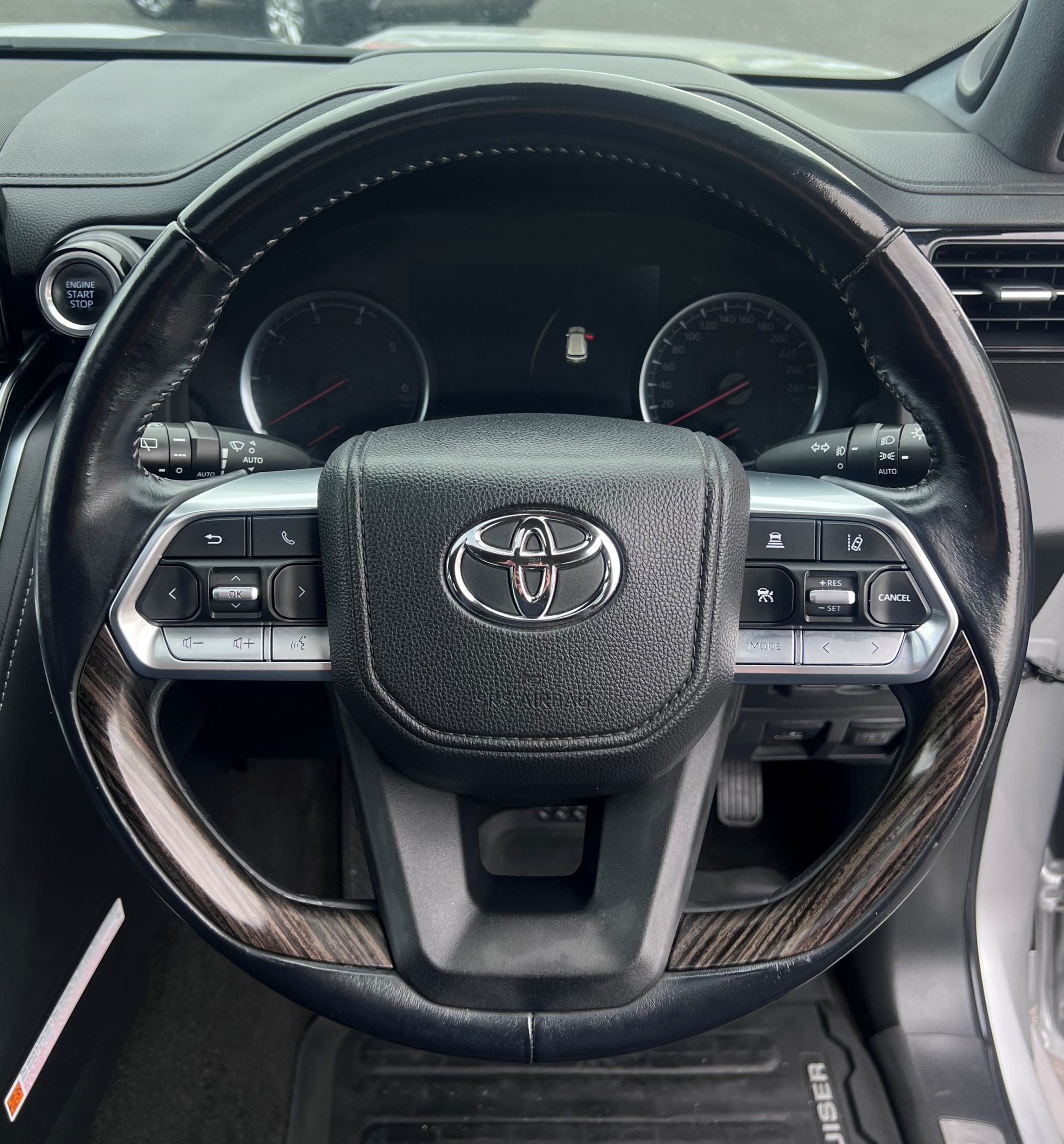 2022 Landcruiser Sahara - Image 13