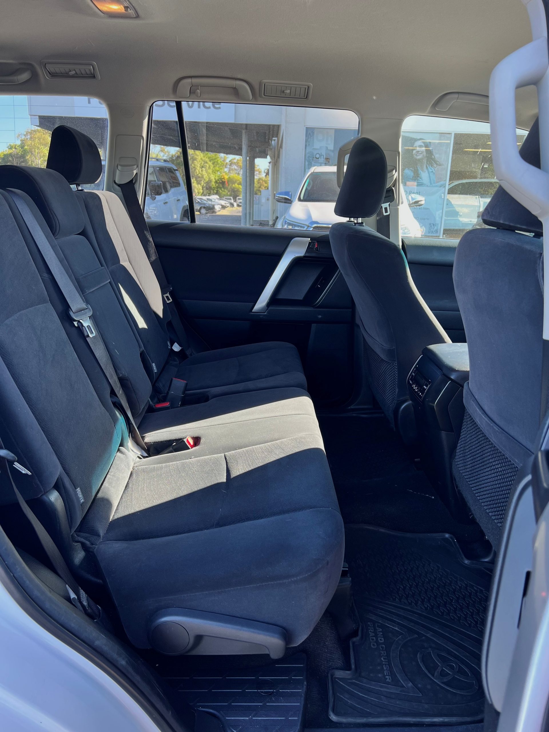 2019 Landcruiser Prado GXL - Image 14