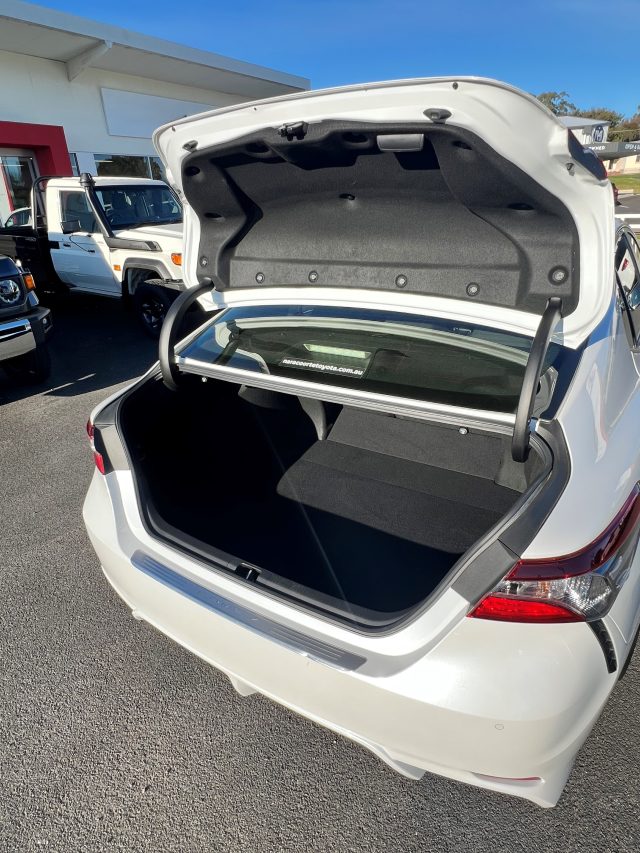 2021 Camry Hybrid Ascent Sport - Image 7
