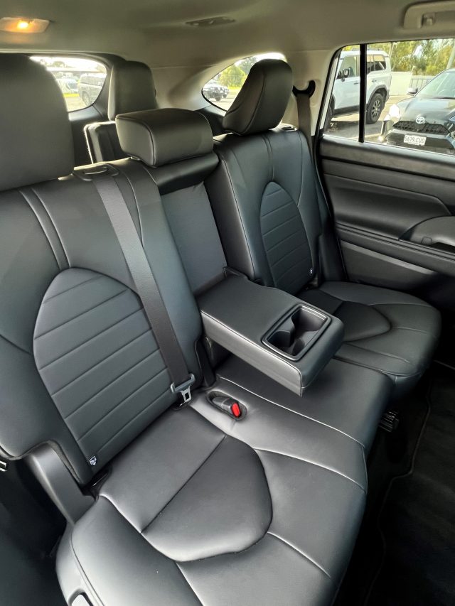 2024 Kluger GXL Hybrid - Image 20