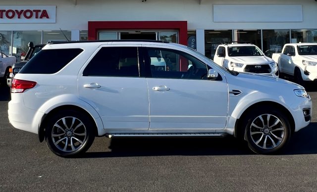 2015 Ford Territory Titanium - Image 11